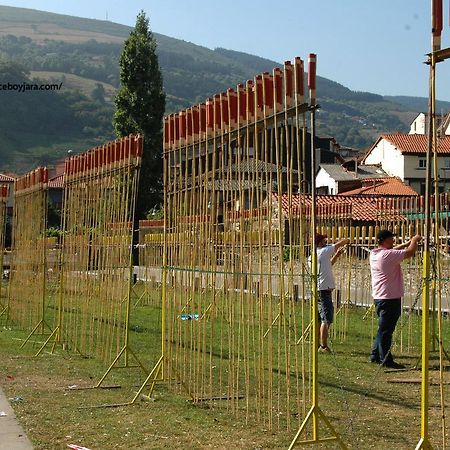 Hostal Los Nogales Cangas De Narcea Kültér fotó