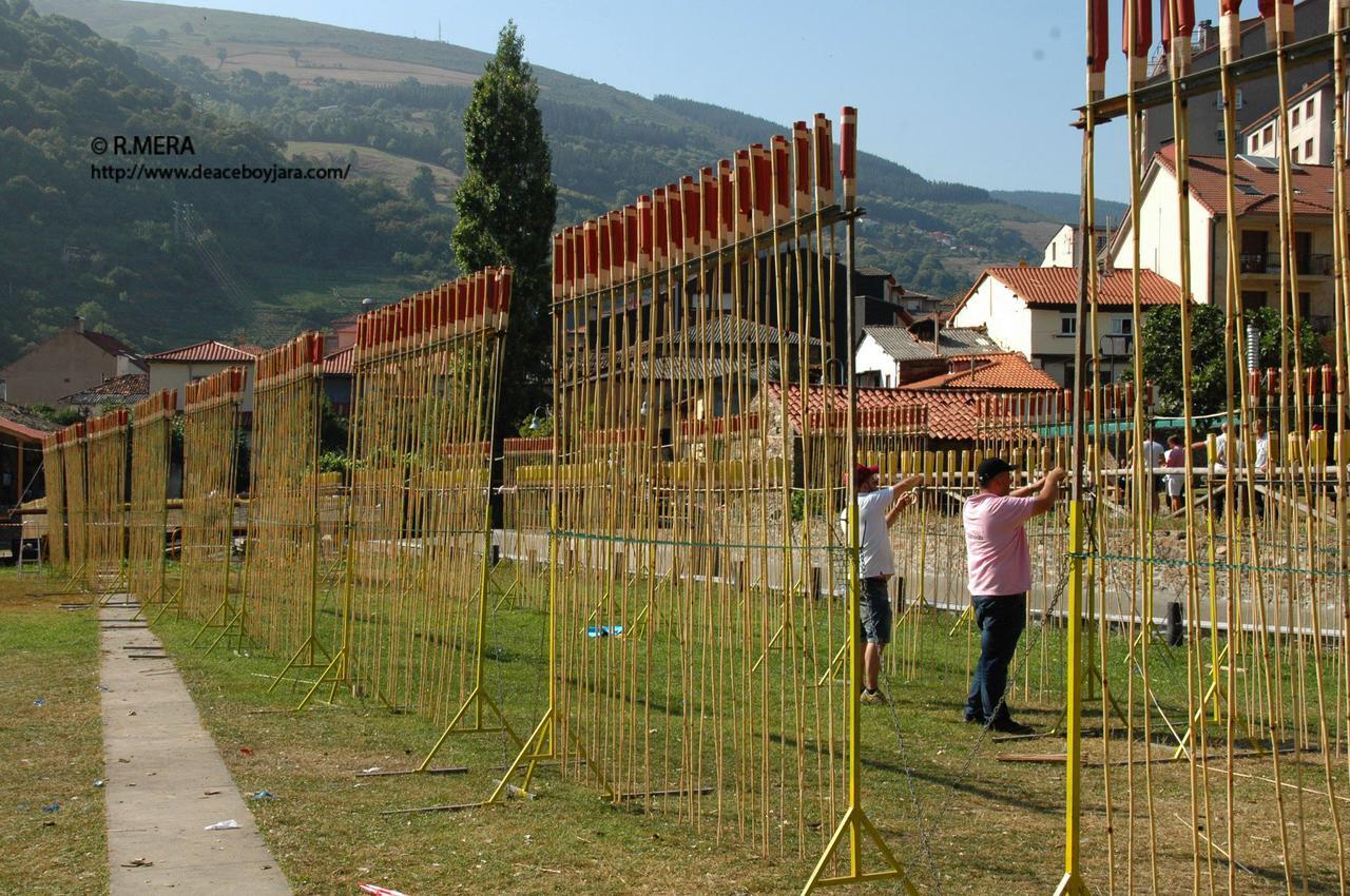 Hostal Los Nogales Cangas De Narcea Kültér fotó